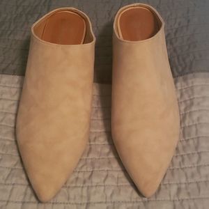 Monika Pointed Toe Suede Mule